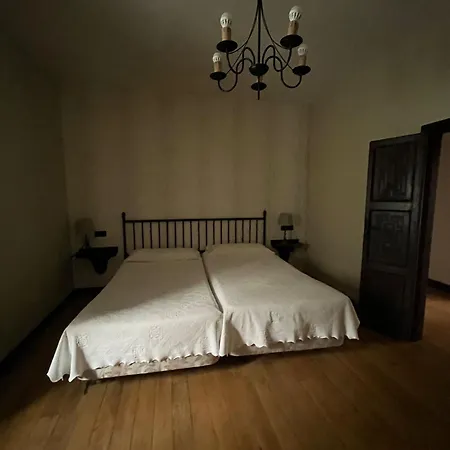 Country house Palacio Conde Toreno Malleza